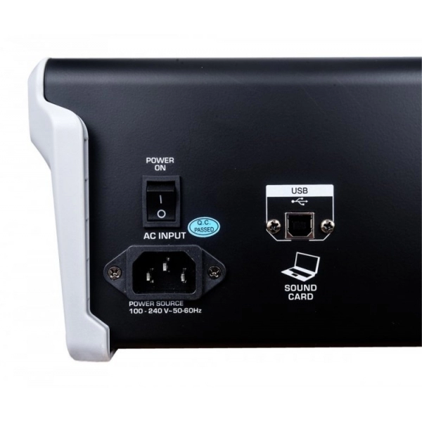 AMW Q12 v3 - Mesa de Som 12 Canais Combo 99 Efx Dsp 2 Aux Hi-Z Interface USB Eq BT